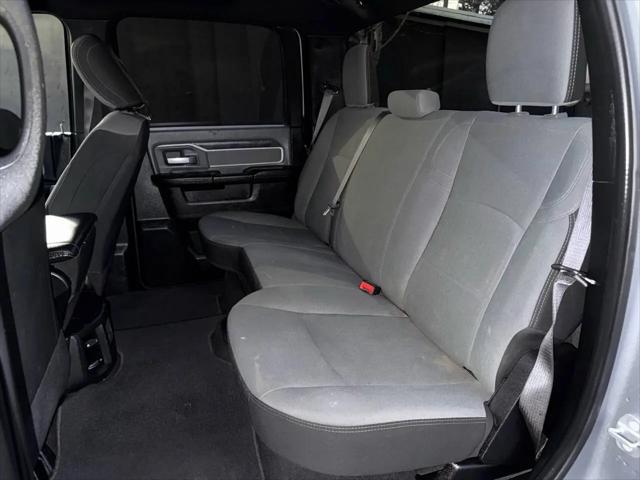2021 Ram 3500 Big Horn Crew Cab 4x4 8' Box