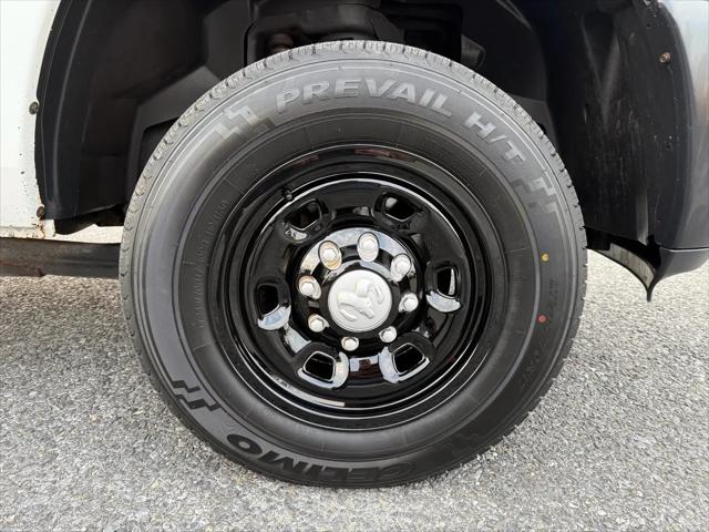 2018 Ram 2500 Tradesman Crew Cab 4x4 6'4" Box