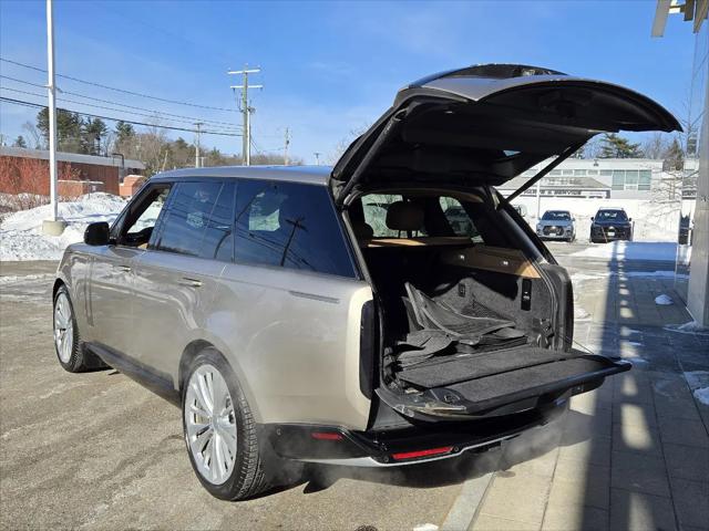 2024 Land Rover Range Rover P400 SE