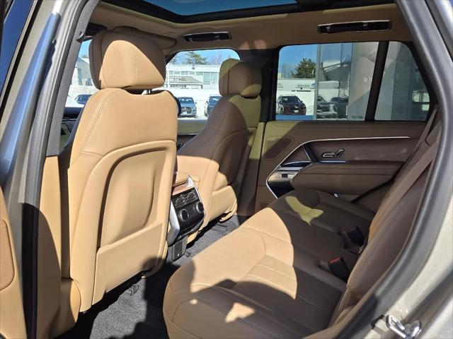 2024 Land Rover Range Rover P400 SE