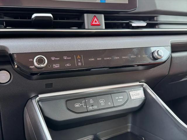 2026 Kia Carnival MPV SX