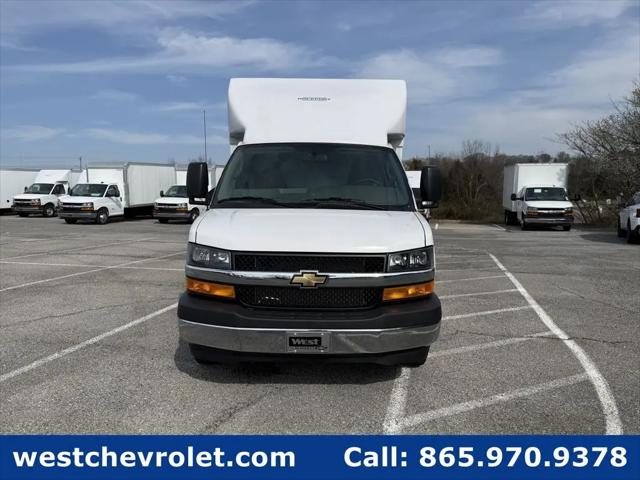 2025 Chevrolet Express Cutaway Work Van