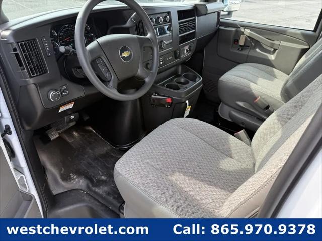 2025 Chevrolet Express Cutaway Work Van