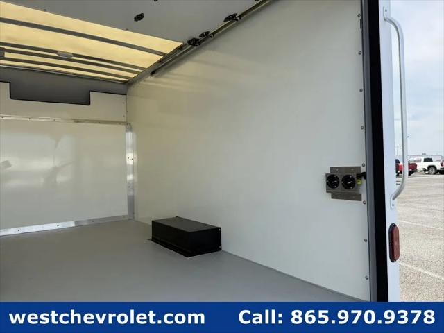2025 Chevrolet Express Cutaway Work Van