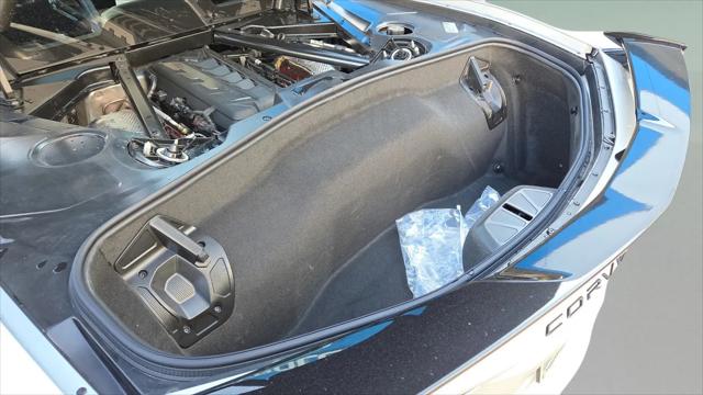 2026 Chevrolet Corvette Stingray Coupe, 2LT, RWD