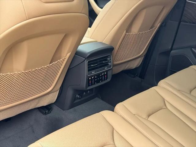 2026 Audi Q7 Premium Plus TFSI quattro tiptronic