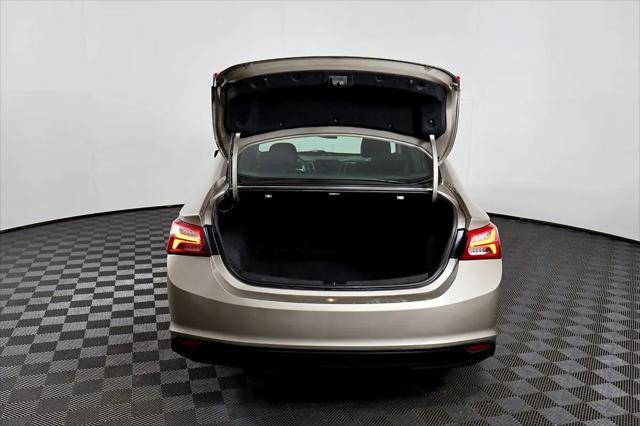 2022 Chevrolet Malibu FWD LT