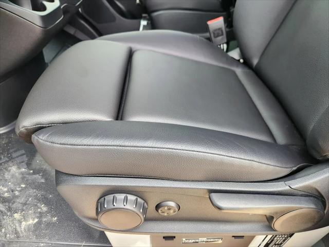 2026 Mercedes-Benz Sprinter 2500 High Roof 4-Cyl Diesel HO
