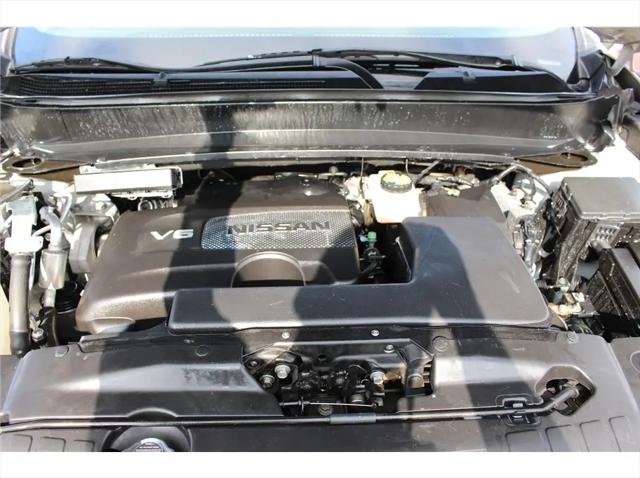 2018 Nissan Pathfinder SV