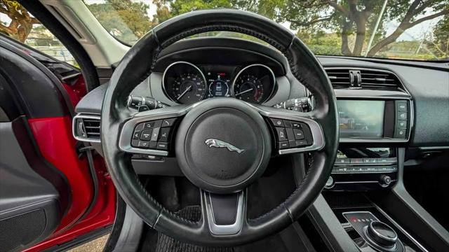 2018 Jaguar F-PACE 30t Prestige