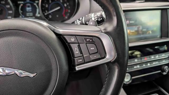2018 Jaguar F-PACE 30t Prestige