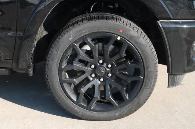 2026 Ram 1500 Limited Crew Cab 4x4 5'7" Box