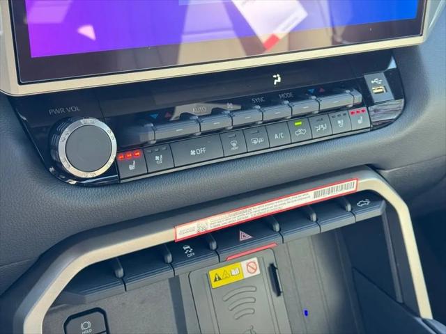 2026 Toyota Tundra Limited CrewMax 5.5' Bed