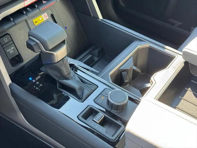 2026 Toyota Tundra Limited CrewMax 5.5' Bed