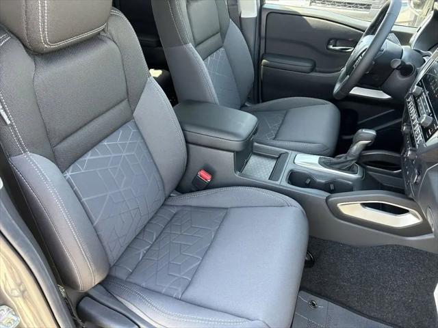 2026 Nissan Frontier Crew Cab SV 4x2