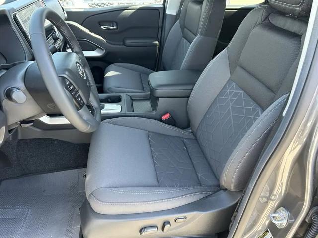 2026 Nissan Frontier Crew Cab SV 4x2