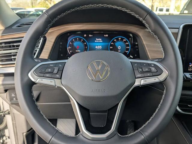 2026 Volkswagen Atlas SE with Technology