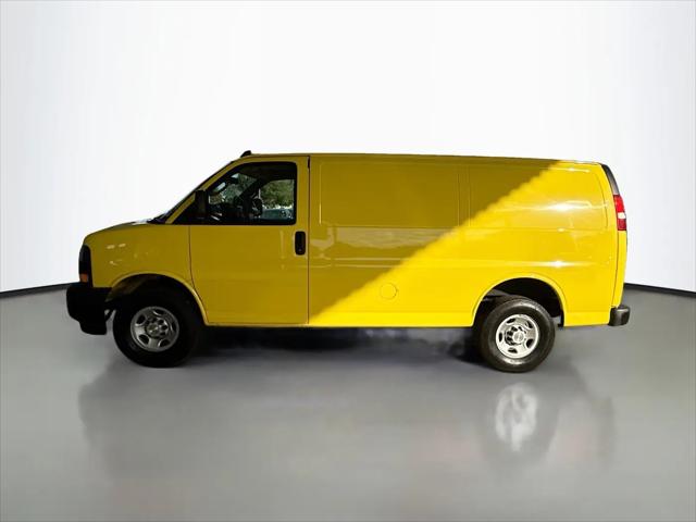 2023 Chevrolet Express Cargo Van RWD 2500 Regular Wheelbase WT