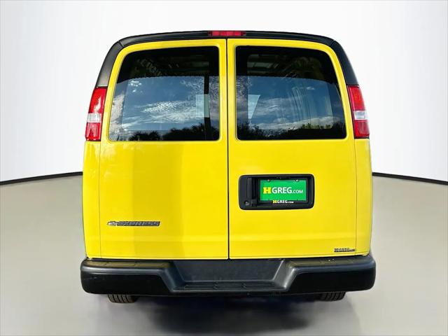2023 Chevrolet Express Cargo Van RWD 2500 Regular Wheelbase WT