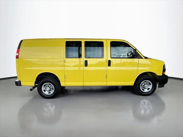2023 Chevrolet Express Cargo Van RWD 2500 Regular Wheelbase WT