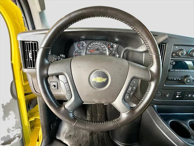2023 Chevrolet Express Cargo Van RWD 2500 Regular Wheelbase WT