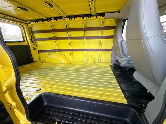 2023 Chevrolet Express Cargo Van RWD 2500 Regular Wheelbase WT