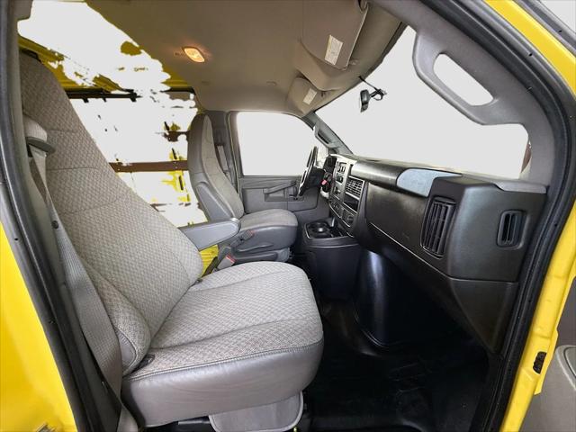 2023 Chevrolet Express Cargo Van RWD 2500 Regular Wheelbase WT
