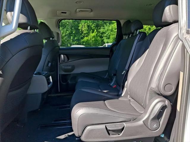 2026 Kia Carnival MPV LXS