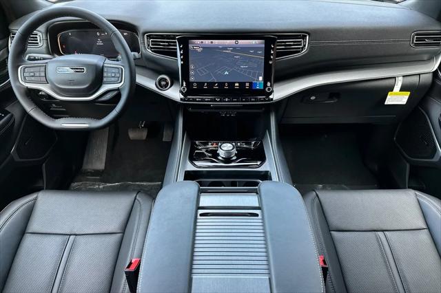 2026 Jeep Grand Wagoneer L 4x4
