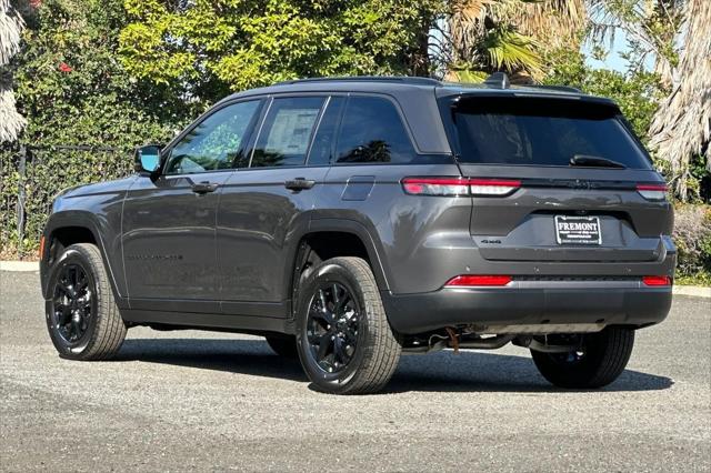 2026 Jeep Grand Cherokee Altitude 4x4