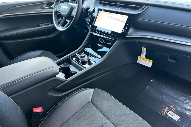 2026 Jeep Grand Cherokee Altitude 4x4