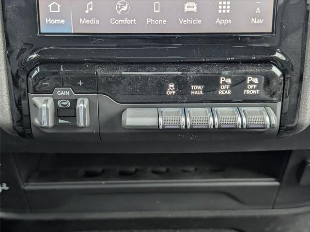 2026 Ram 2500 Tradesman Crew Cab 4x4 64 Box