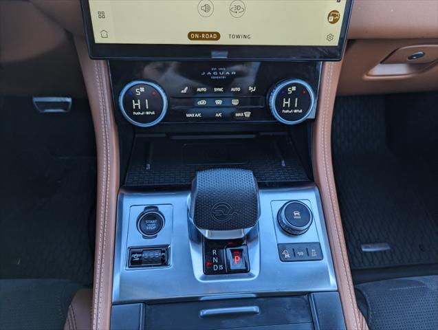 2023 Jaguar F-PACE SVR P550 AWD Automatic
