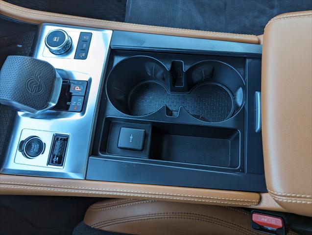 2023 Jaguar F-PACE SVR P550 AWD Automatic