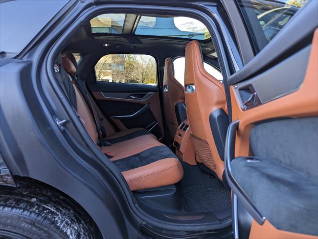 2023 Jaguar F-PACE SVR P550 AWD Automatic