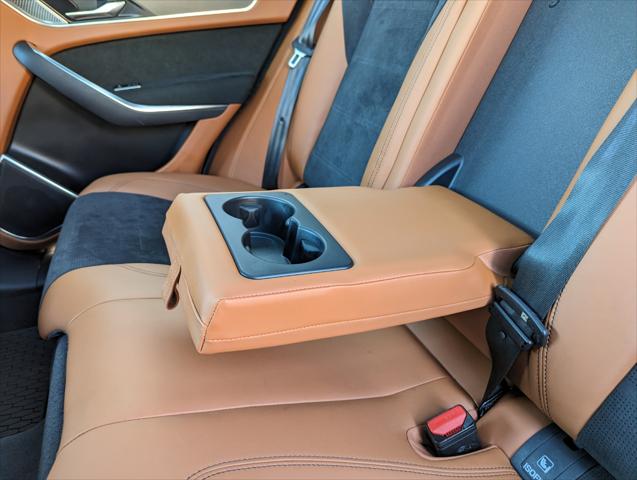 2023 Jaguar F-PACE SVR P550 AWD Automatic