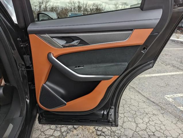 2023 Jaguar F-PACE SVR P550 AWD Automatic
