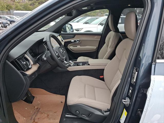 2026 Volvo XC90 Plus, B6 AWD Gas (mild hybrid), Gasoline, Bright, 7 Seats