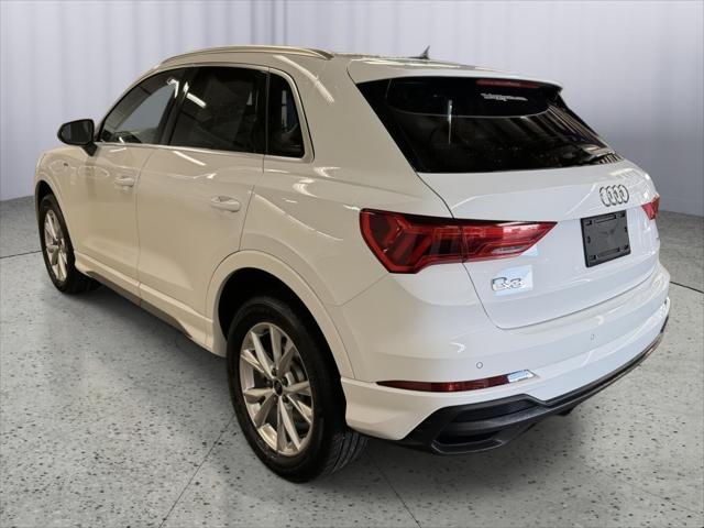 2025 Audi Q3 Premium 45 TFSI S line quattro Tiptronic
