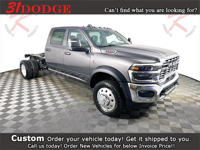 2026 RAM Ram 5500 Chassis Cab RAM 5500 TRADESMAN CHASSIS CREW CAB 4X4 60 CA