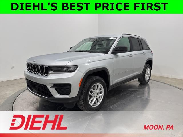2025 Jeep Grand Cherokee GRAND CHEROKEE LAREDO X 4X4 2025 Jeep Grand Cherokee GRAND CHEROKEE LAREDO X 4X4