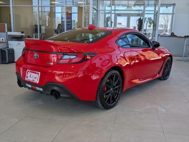 2025 Toyota GR86 Premium