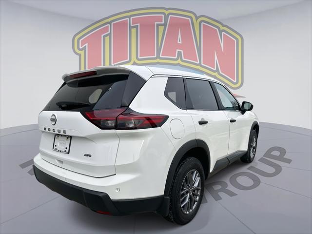 2024 Nissan Rogue S Intelligent AWD [2]