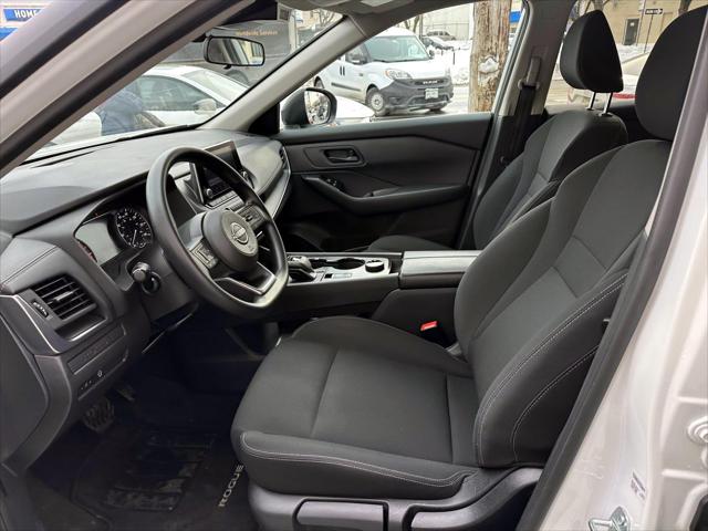 2024 Nissan Rogue S Intelligent AWD [17]