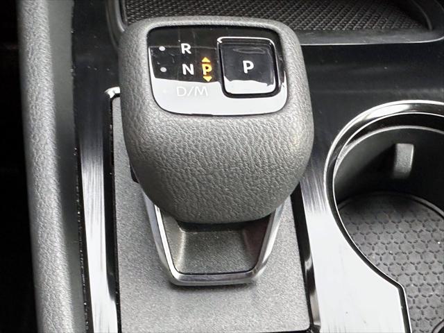 2024 Nissan Rogue S Intelligent AWD [24]