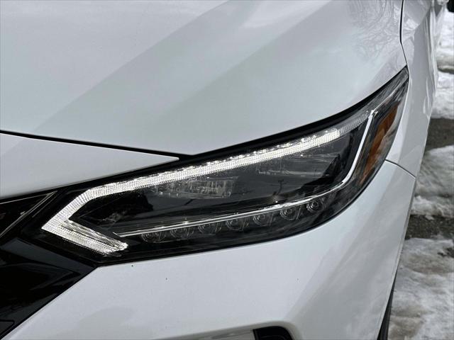 2022 Nissan Sentra SR Xtronic CVT [10]