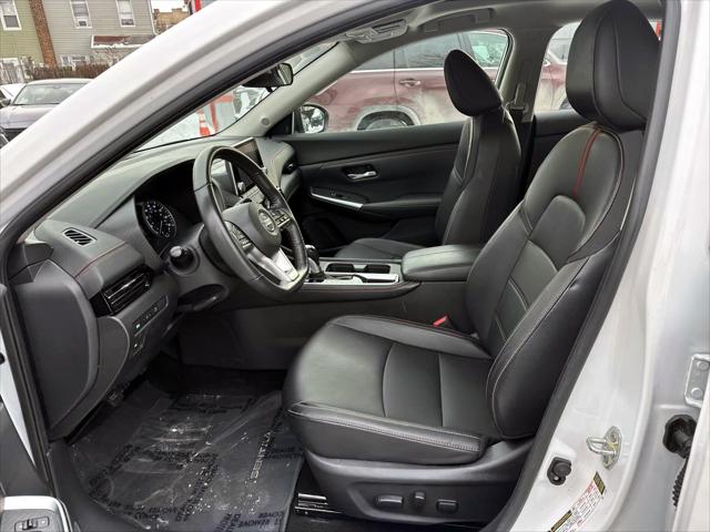 2022 Nissan Sentra SR Xtronic CVT [14]