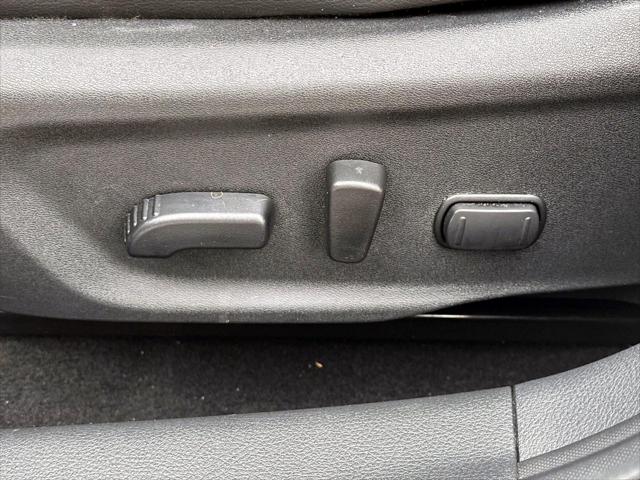 2022 Nissan Sentra SR Xtronic CVT [23]