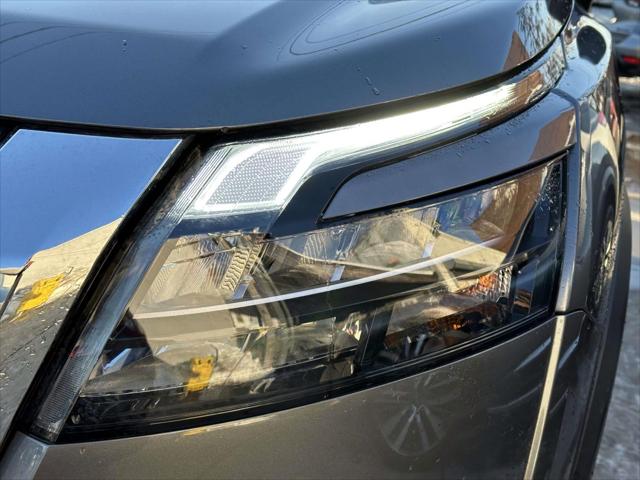 2024 Nissan Pathfinder S 4WD [9]