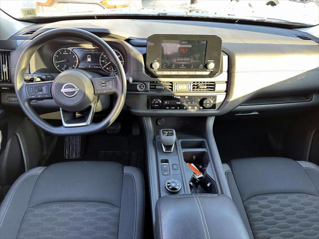 2024 Nissan Pathfinder S 4WD [16]